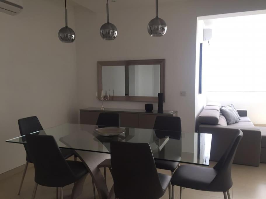 The One - 4 Bedroom St Julian's سانت جوليان