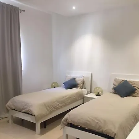 The One - 4 Bedroom St Julian'S San Ġiljan Exterior foto