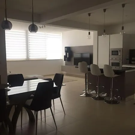 The One - 4 Bedroom St Julian'S San Ġiljan Exterior foto