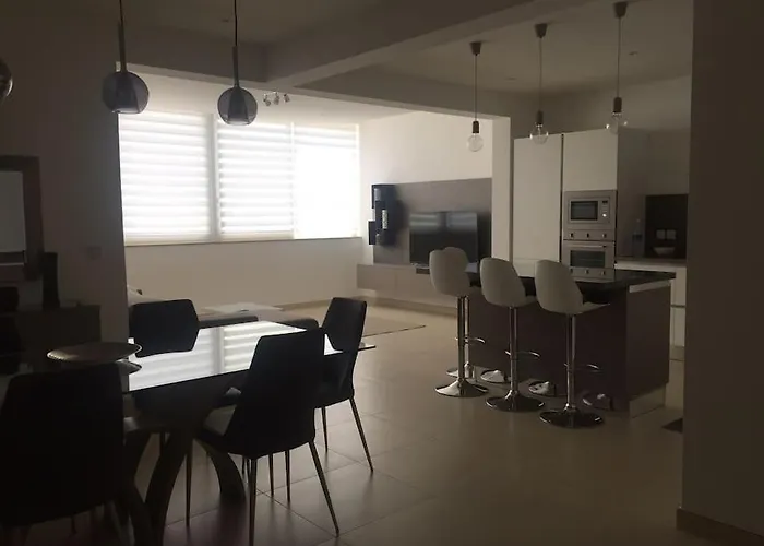 The One - 4 Bedroom St Julian\'S