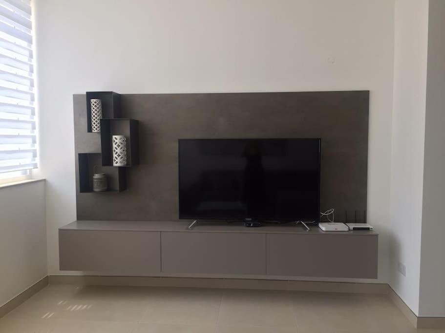 The One - 4 Bedroom St Julian's Apartment